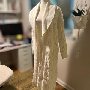 Elegant White Cable Knit Cardigan
